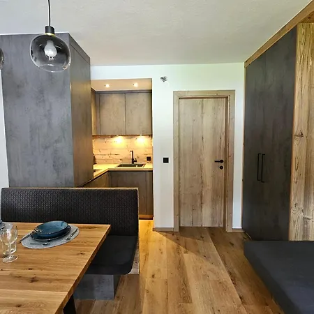 Roasthof Apartment Neustift im Stubaital